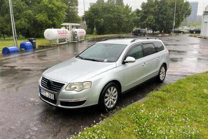 Volkswagen Passat B6 wagon 5-doors