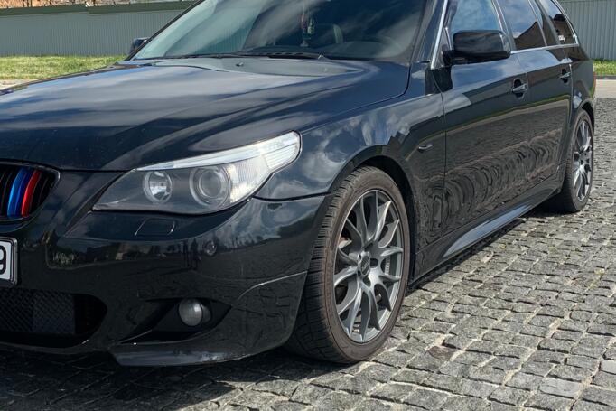 BMW 5 Series E60/E61 Touring wagon