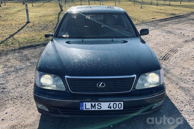 Lexus LS 2 generation Sedan