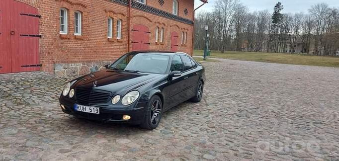 Mercedes-Benz E-Class W211/S211 Sedan 4-doors