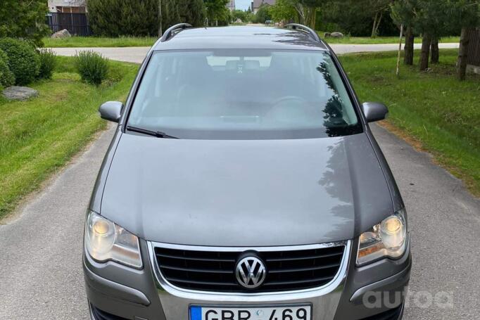 Volkswagen Touran 1 generation [2th restyling] Minivan