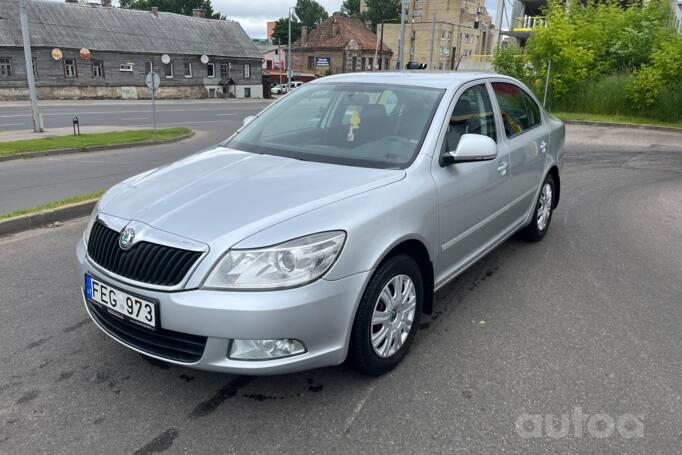 Skoda Octavia 2 generation [restyling] Combi wagon 5-doors