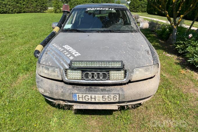 Audi A4 B5 [restyling] Avant wagon 5-doors