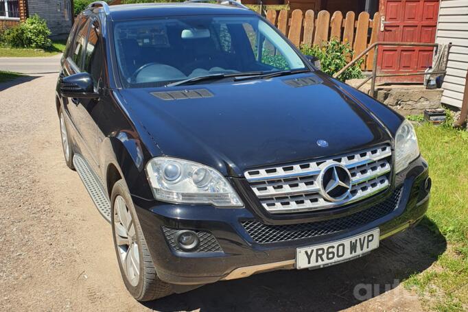 Mercedes-Benz M-Class W164 [restyling] AMG crossover 5-doors