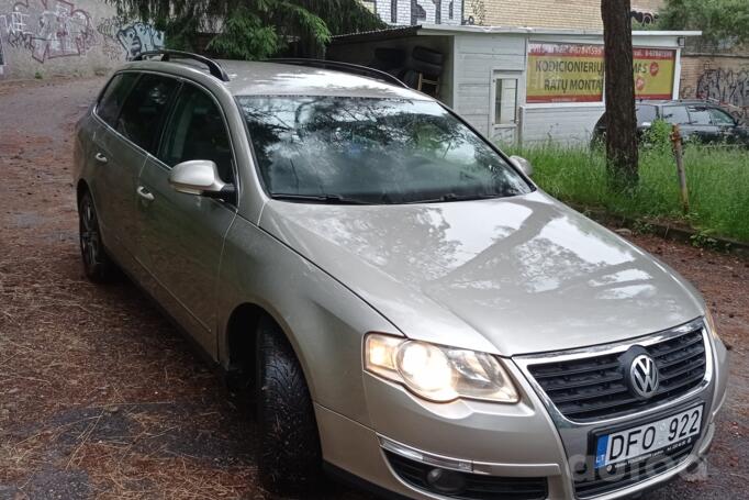 Volkswagen Passat B6 wagon 5-doors