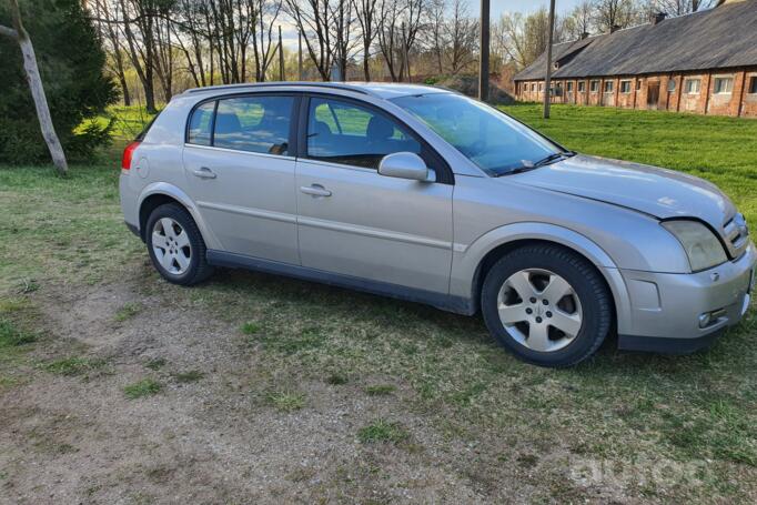 Opel Signum C Hatchback