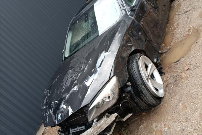 BMW 7 Series F01/F02 Sedan