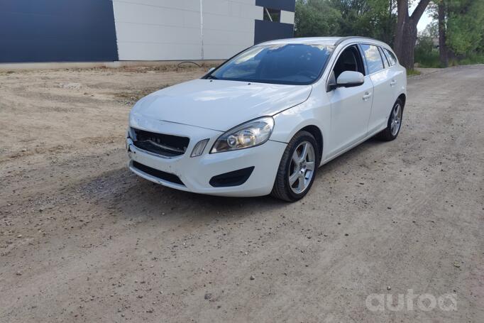 Volvo V60 1 generation wagon