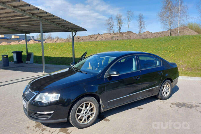 Volkswagen Passat B6 wagon 5-doors