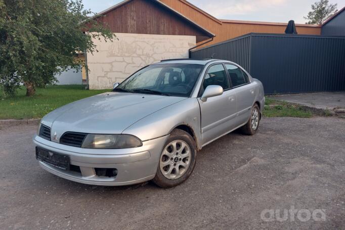 Mitsubishi Carisma 1 generation [restyling] Liftback
