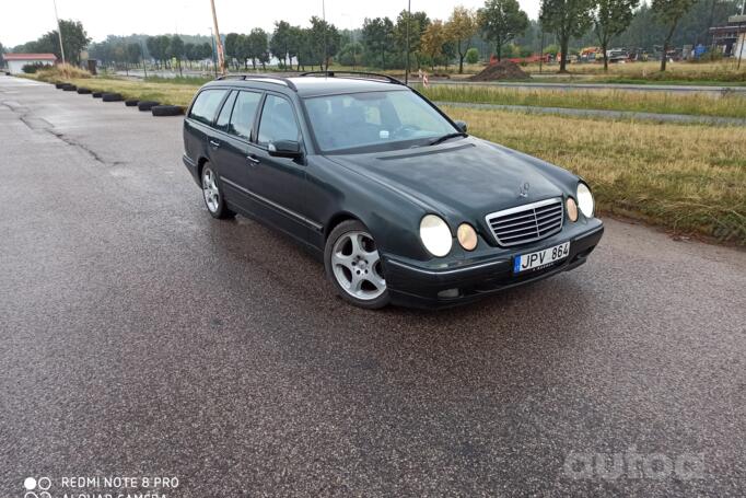 Mercedes-Benz E-Class W210 wagon 5-doors