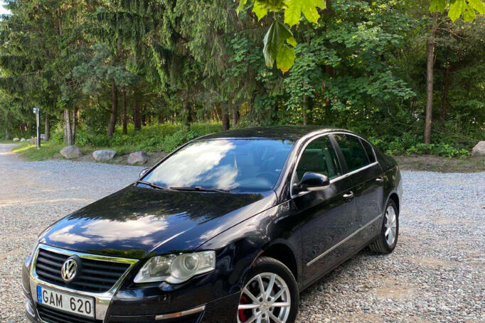 Volkswagen Passat B6 Sedan 4-doors