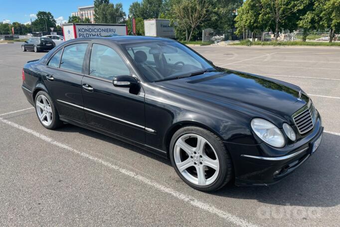 Mercedes-Benz E-Class W211 Sedan