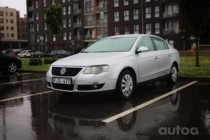Volkswagen Passat B6 Sedan 4-doors