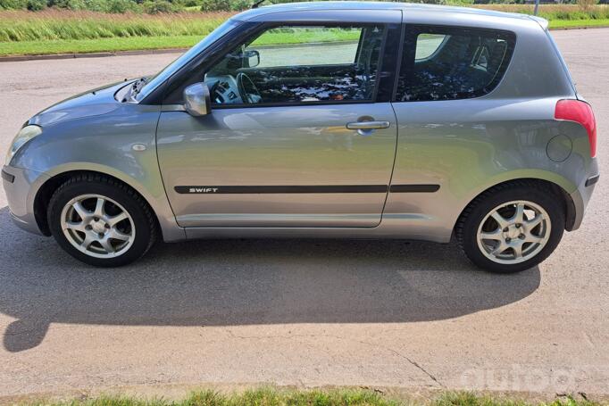 Suzuki Swift 3 generation Hatchback 3-doors