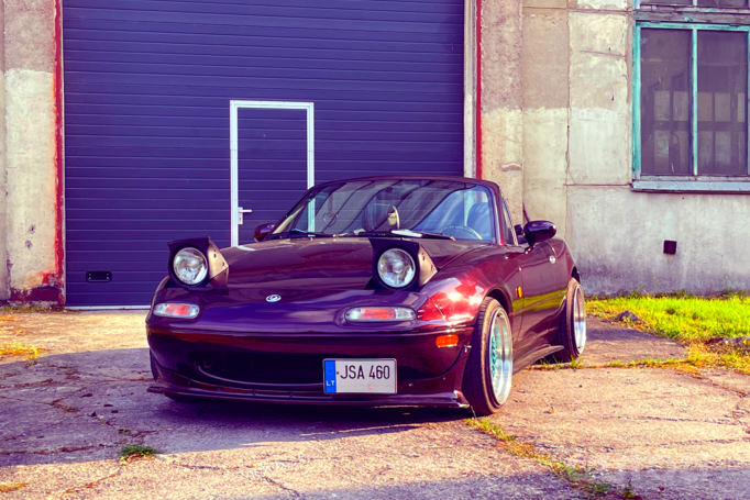Mazda MX-5 NA Roadster