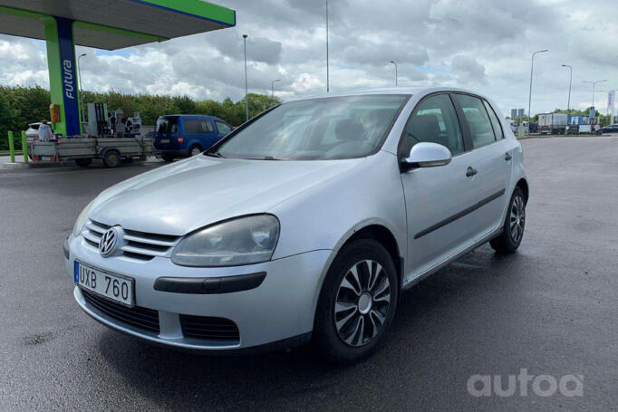 Volkswagen Golf 5 generation Hatchback 5-doors