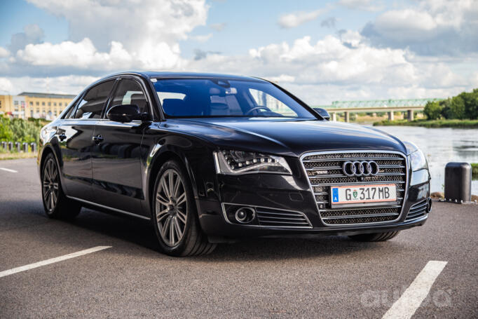Audi A8 D4/4H Sedan