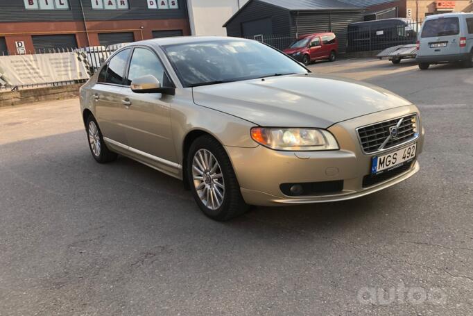 Volvo S80 2 generation Sedan