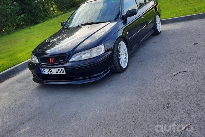 Honda Accord 6 generation Sedan