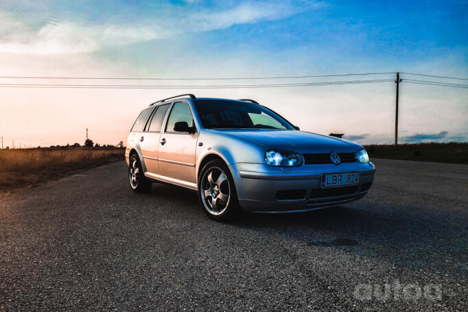 Volkswagen Golf 4 generation wagon