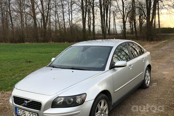 Volvo S40 2 generation Sedan