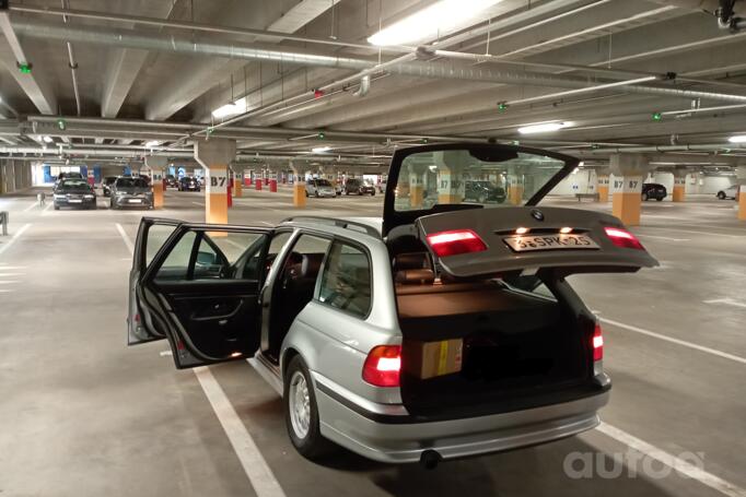 BMW 5 Series E39 Touring wagon