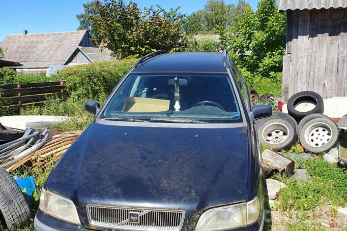 Volvo V40 1 generation wagon