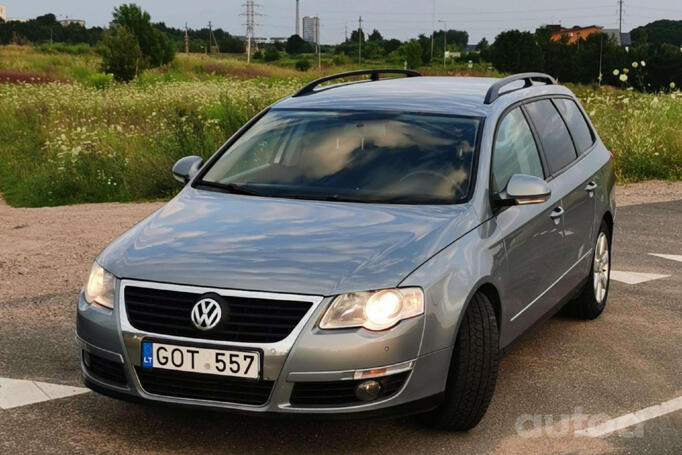 Volkswagen Passat B6 wagon 5-doors
