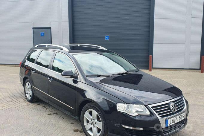 Volkswagen Passat B6 wagon 5-doors