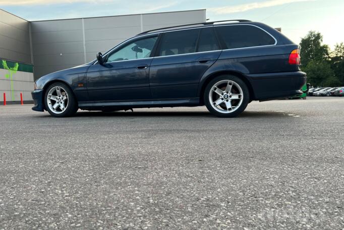 BMW 5 Series E39 [restyling] Touring wagon