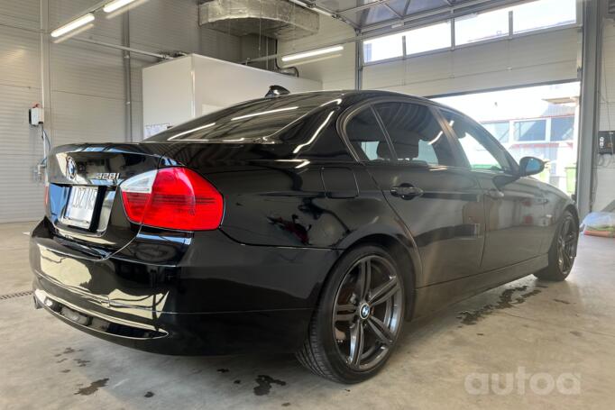 BMW 3 Series E90/E91/E92/E93 Sedan