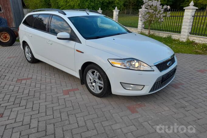 Ford Mondeo 4 generation wagon