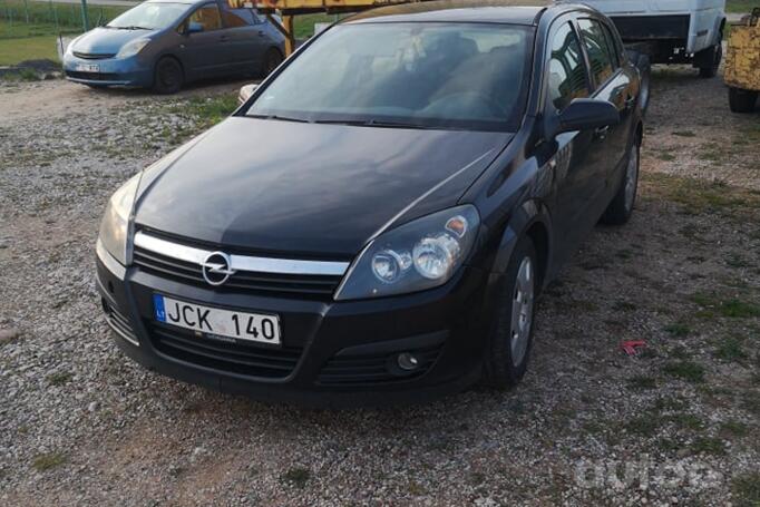 Opel Astra H Hatchback