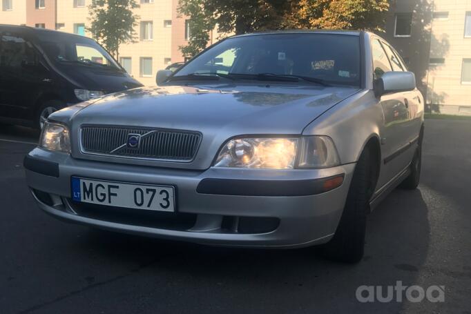 Volvo V40 1 generation [2th restyling] wagon
