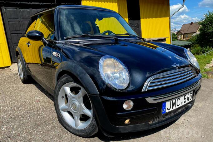 Mini Cooper R50 Hatchback