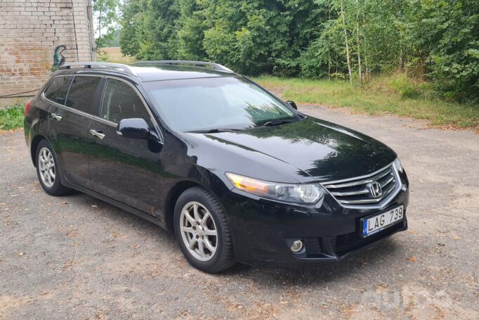 Honda Accord 8 generation Tourer wagon