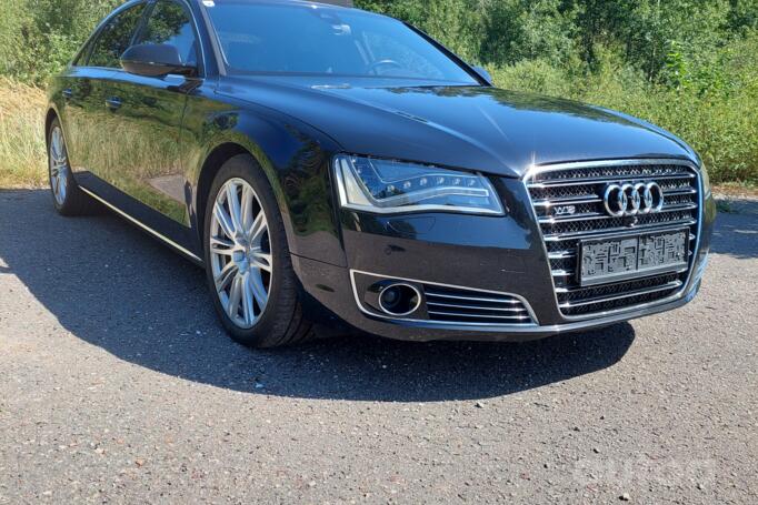 Audi A8 D4/4H Sedan