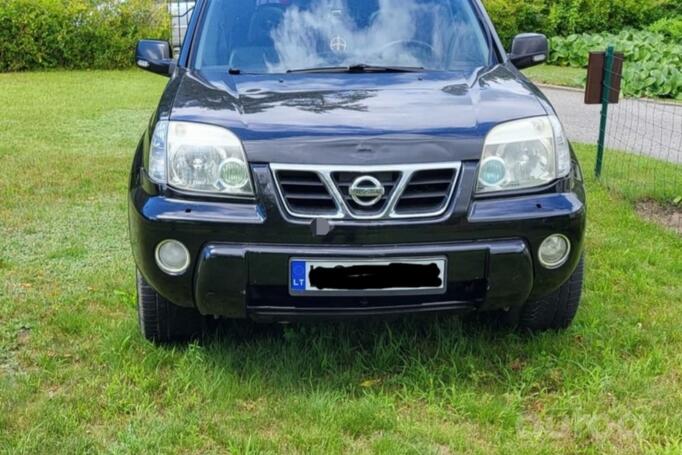 Nissan X-Trail T30 Crossover