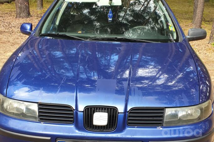 SEAT Leon 1 generation Hatchback