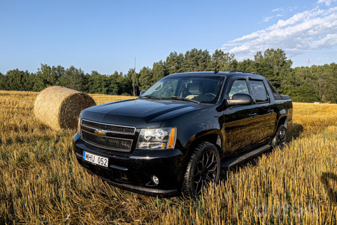 Chevrolet Avalanche 2 generation Pickup