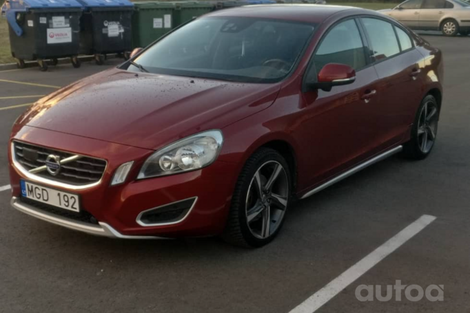 Volvo S60 2 generation Sedan