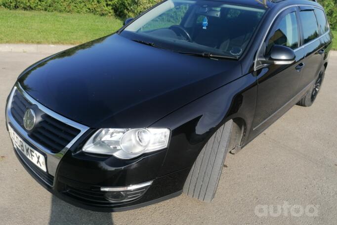 Volkswagen Passat B6 wagon 5-doors