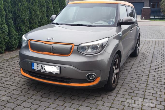 Kia Soul EV 1 generation