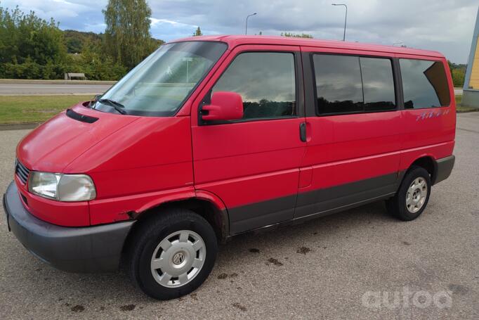 Volkswagen Multivan T4 Minivan