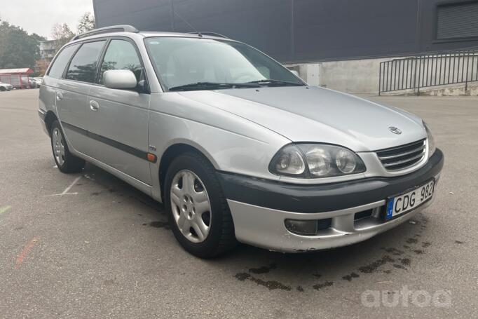 Toyota Avensis 1 generation wagon