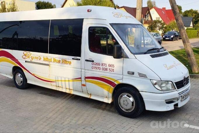 Mercedes-Benz Sprinter First generation