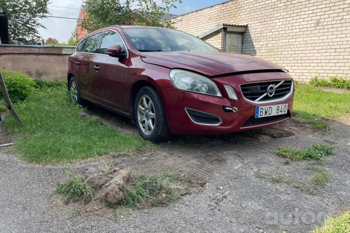 Volvo V60 1 generation wagon