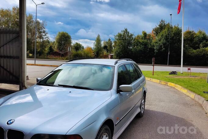 BMW 5 Series E39 Touring wagon