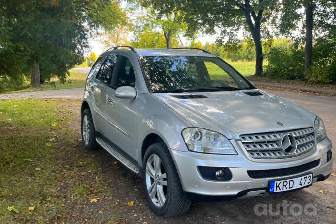 Mercedes-Benz M-Class W164 Crossover 5-doors